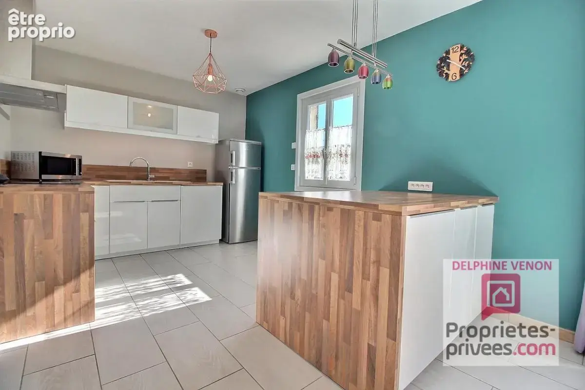 Exclusivité -  Maison  3 chambres sur sous-sol  total avec un terrain de 1002 m² proche du futur lycée à Châteauneuf sur Loire - photo 4