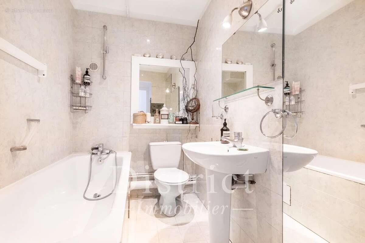 Appartement à PARIS-4E