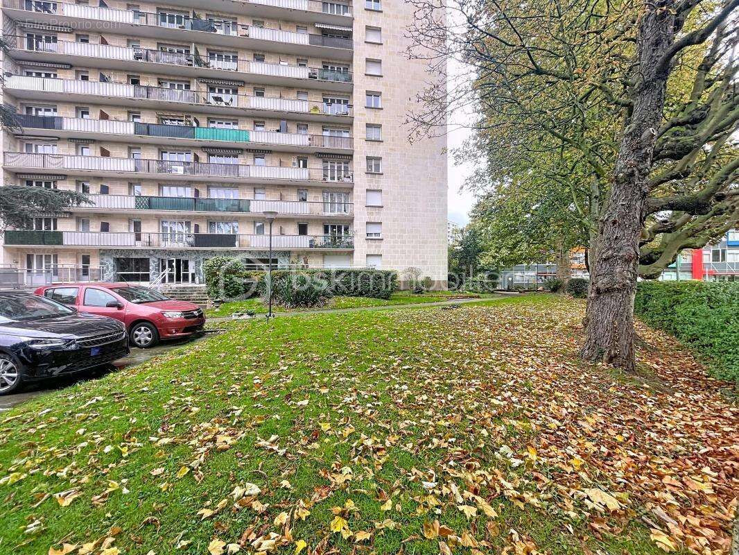 Appartement à SAVIGNY-SUR-ORGE