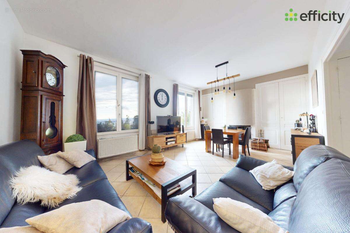 Maison à CALUIRE-ET-CUIRE