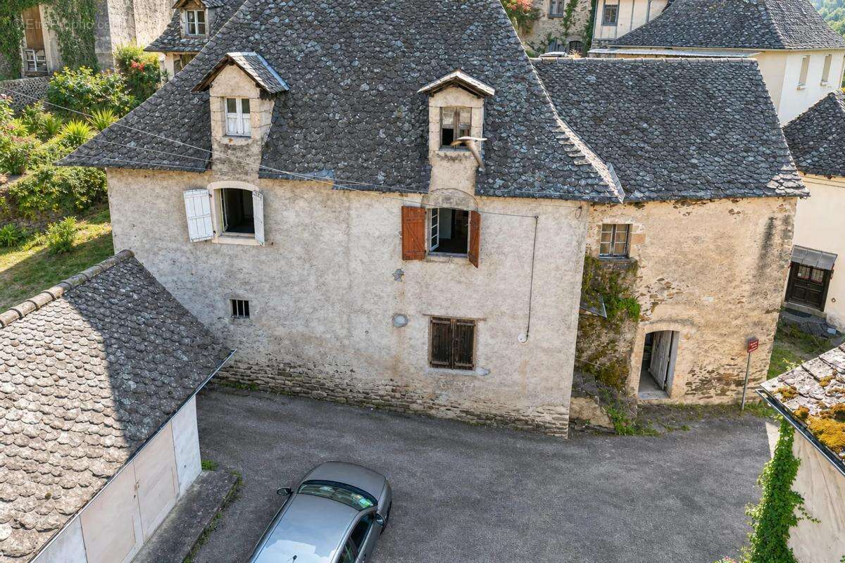Maison de 5 pièces de 150 m² à Laval-de-Cère - photo 3