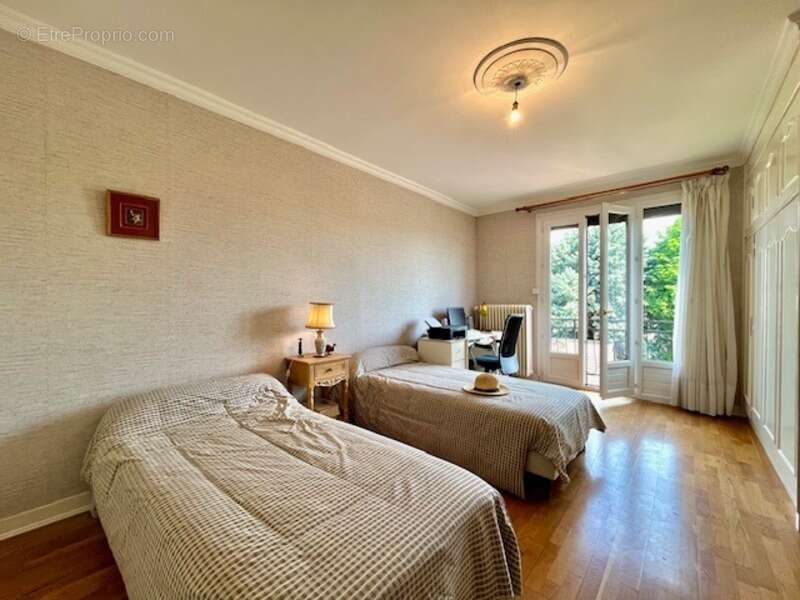 Appartement à SAVIGNY-SUR-ORGE