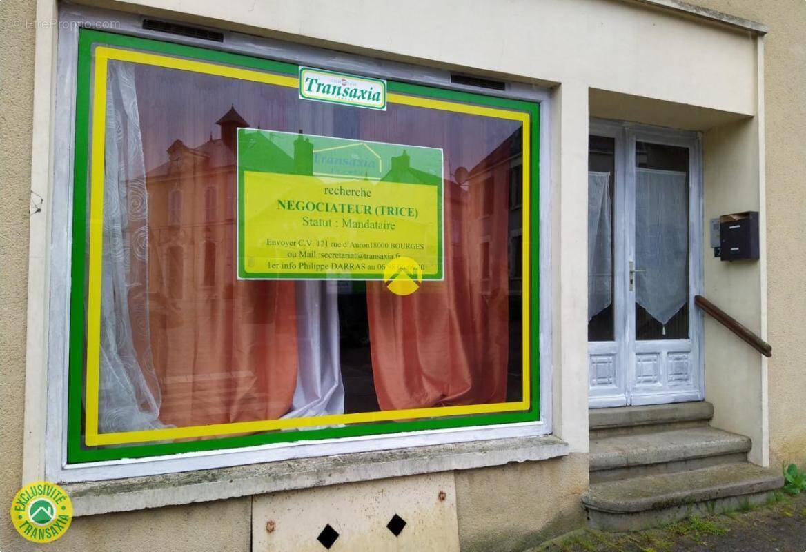 Maison à SAINT-DENIS-DE-JOUHET