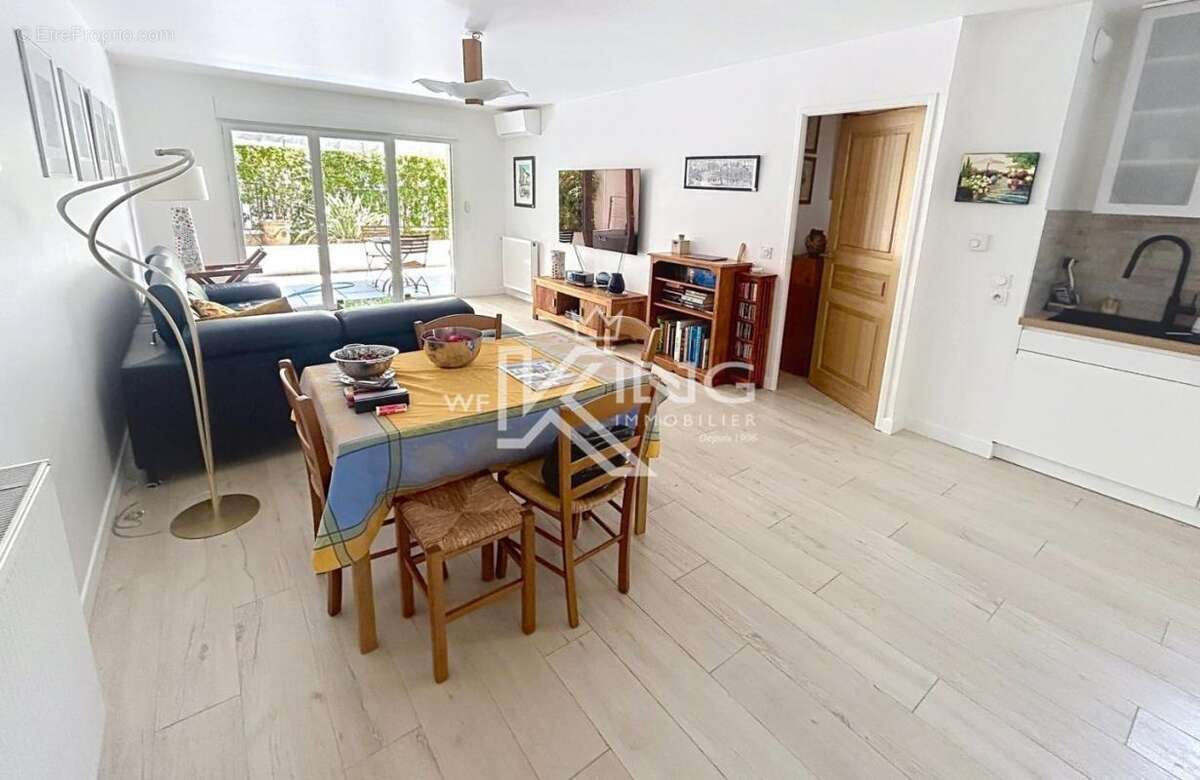 Appartement 75 m² à Saint-Raphael  - photo 6