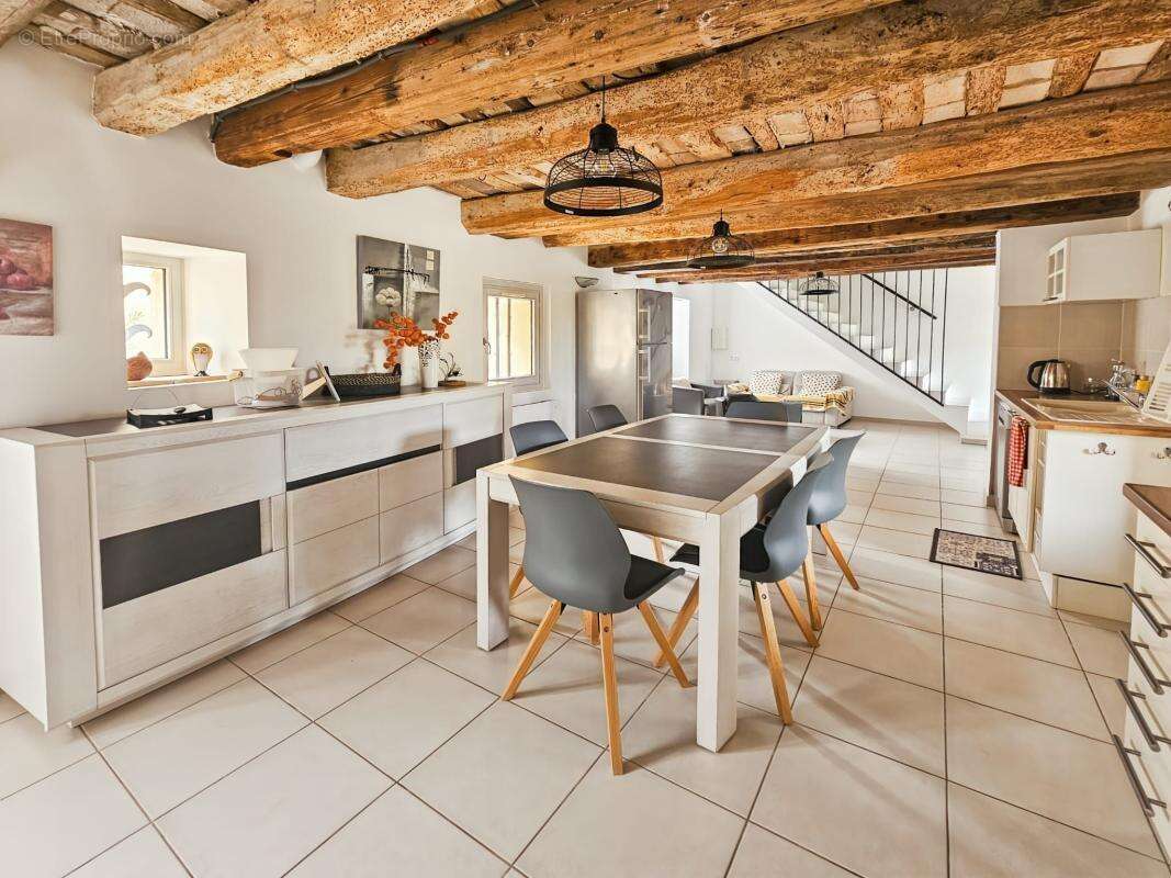 Maison à UZES