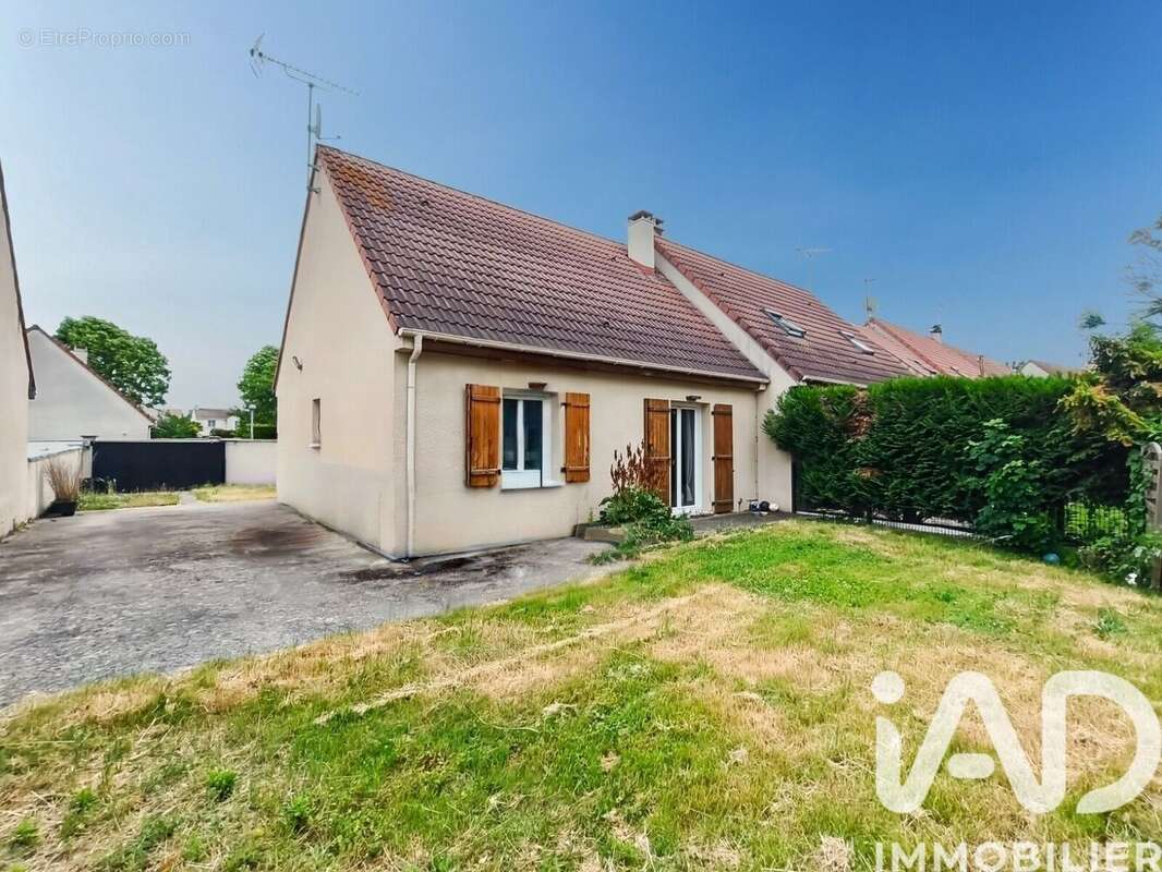 Photo 2 - Maison à MERY-SUR-OISE