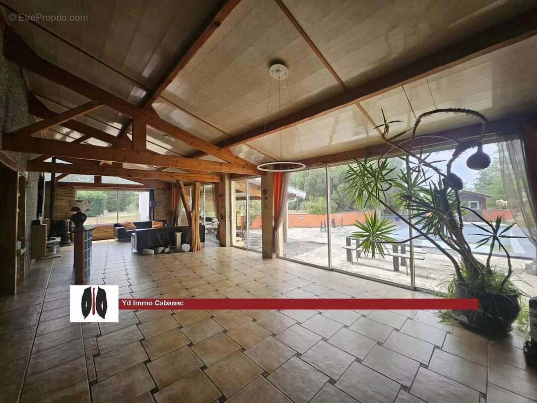 Maison familiale avec piscine - photo 4