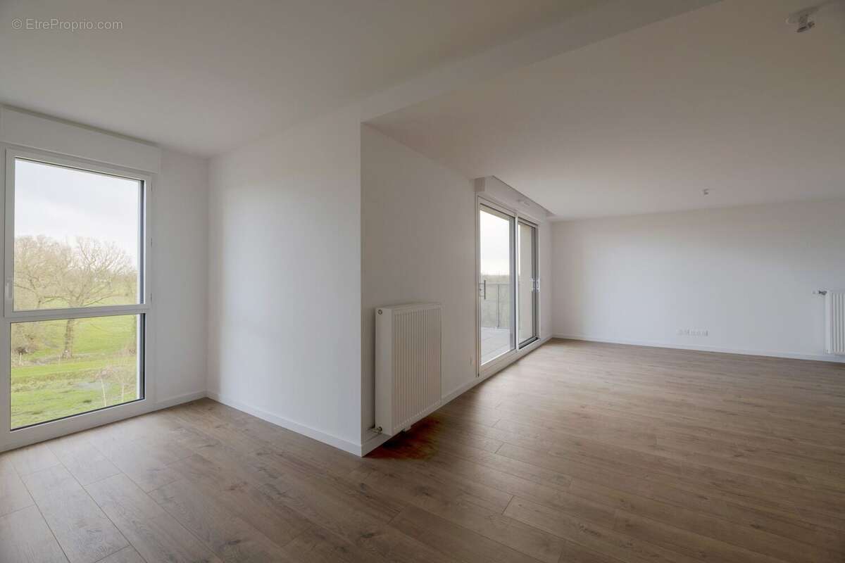 Appartement à VERN-SUR-SEICHE