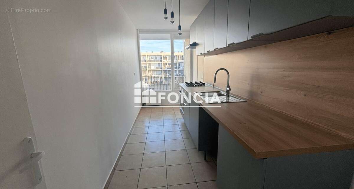 Appartement à VILLENEUVE-SAINT-GEORGES