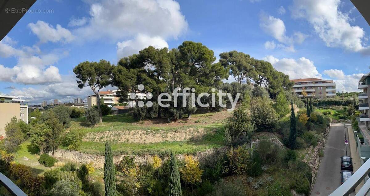 Appartement à MARSEILLE-12E