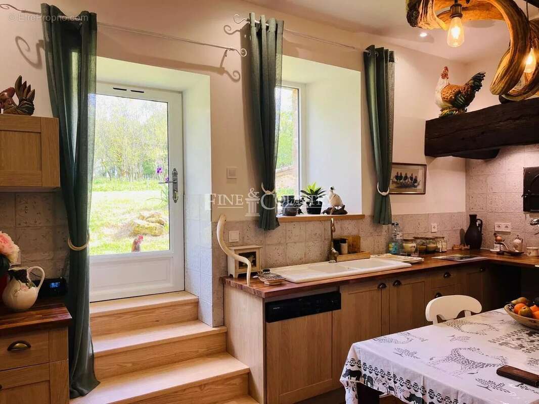 Maison à MAZEROLLES