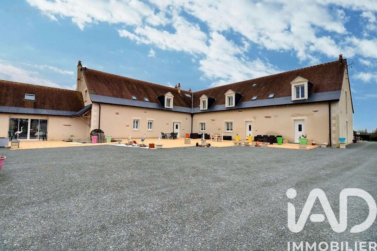 Photo 3 - Maison à NEUILLE-PONT-PIERRE