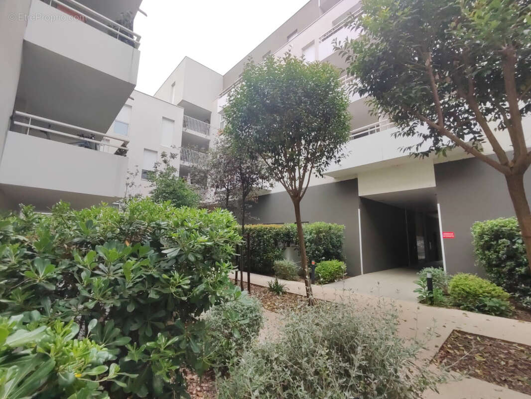 Appartement à CASTELNAU-LE-LEZ