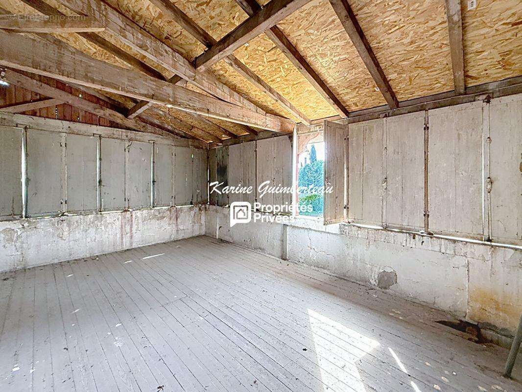 Maison à SAINT-EMILION