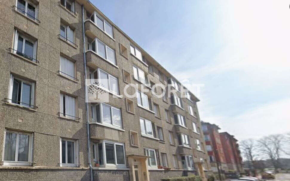 Appartement à SURESNES