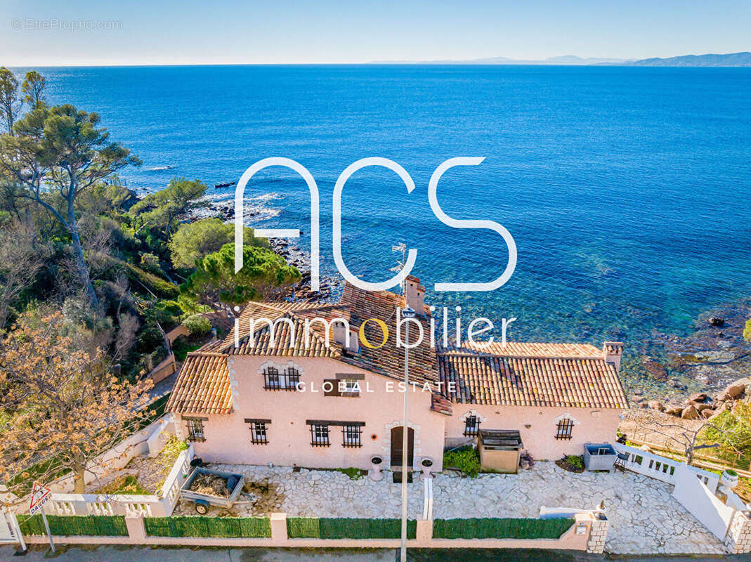 Maison à SAINT-RAPHAEL