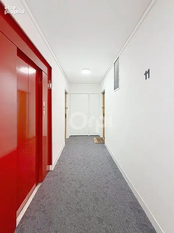 PARIS 15e – 2 pièces 53 m² 11ème étage Vue Très dégagée Tour Eiffel - photo 9
