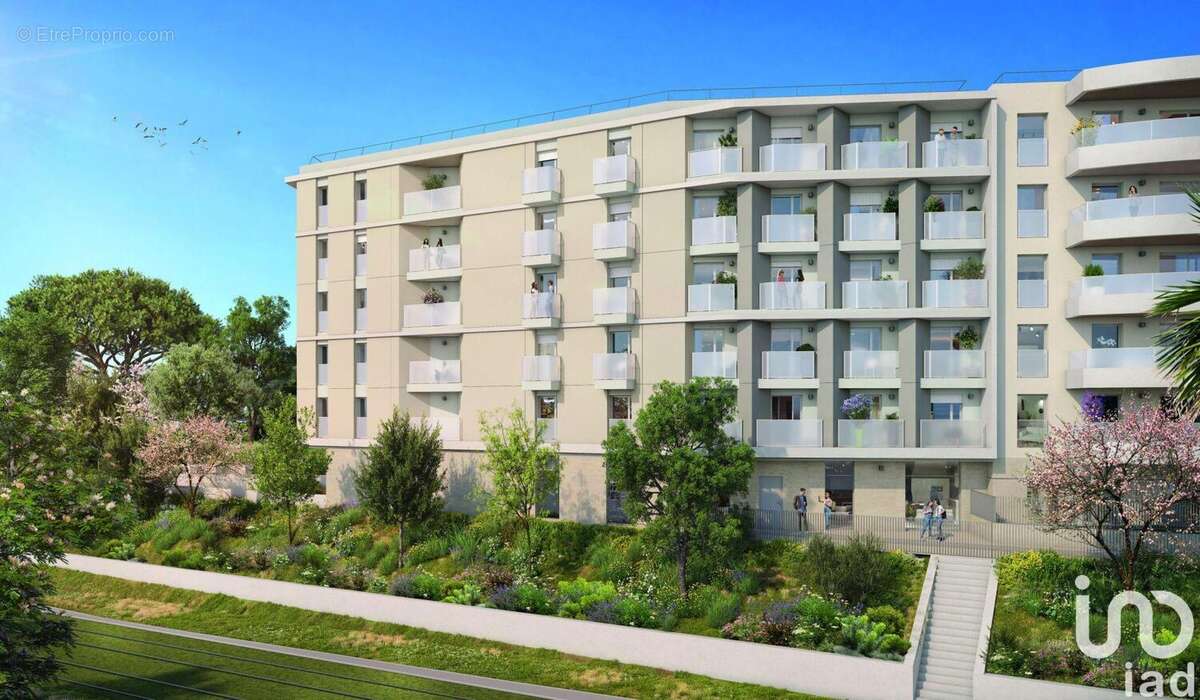 Appartement 84 m² à Saint-Laurent-Du-Var  - photo 5