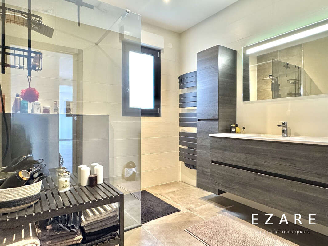 Maison à MARCILLY-SUR-TILLE