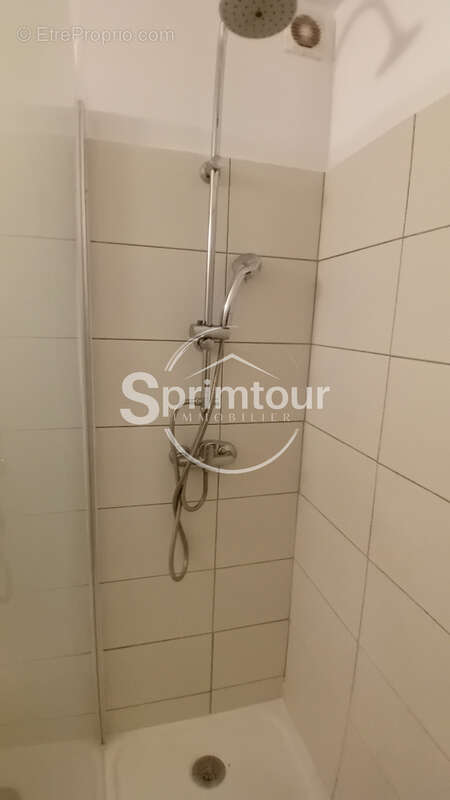 Appartement à BAIE-MAHAULT