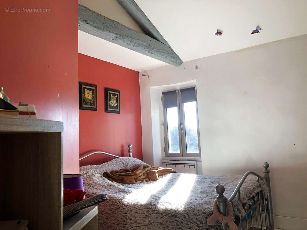 Maison à USCLAS-DU-BOSC