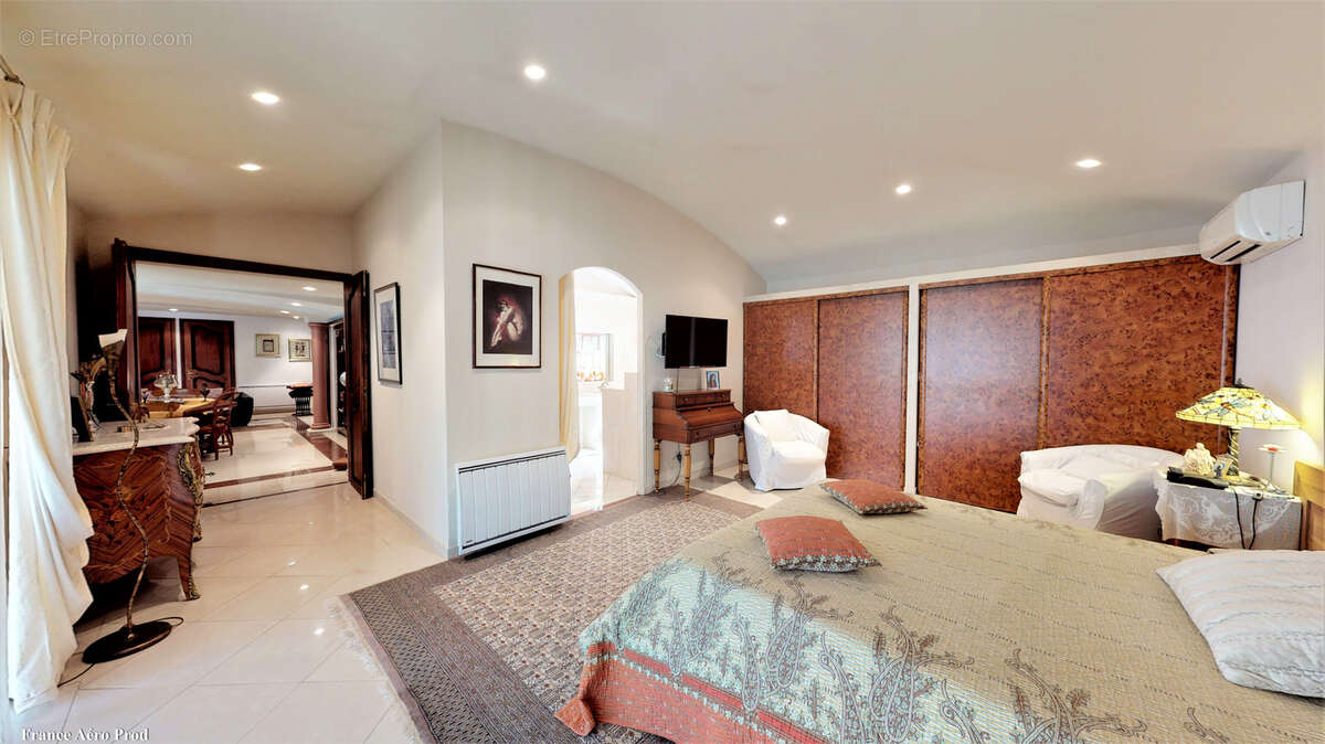 Maison à SANARY-SUR-MER