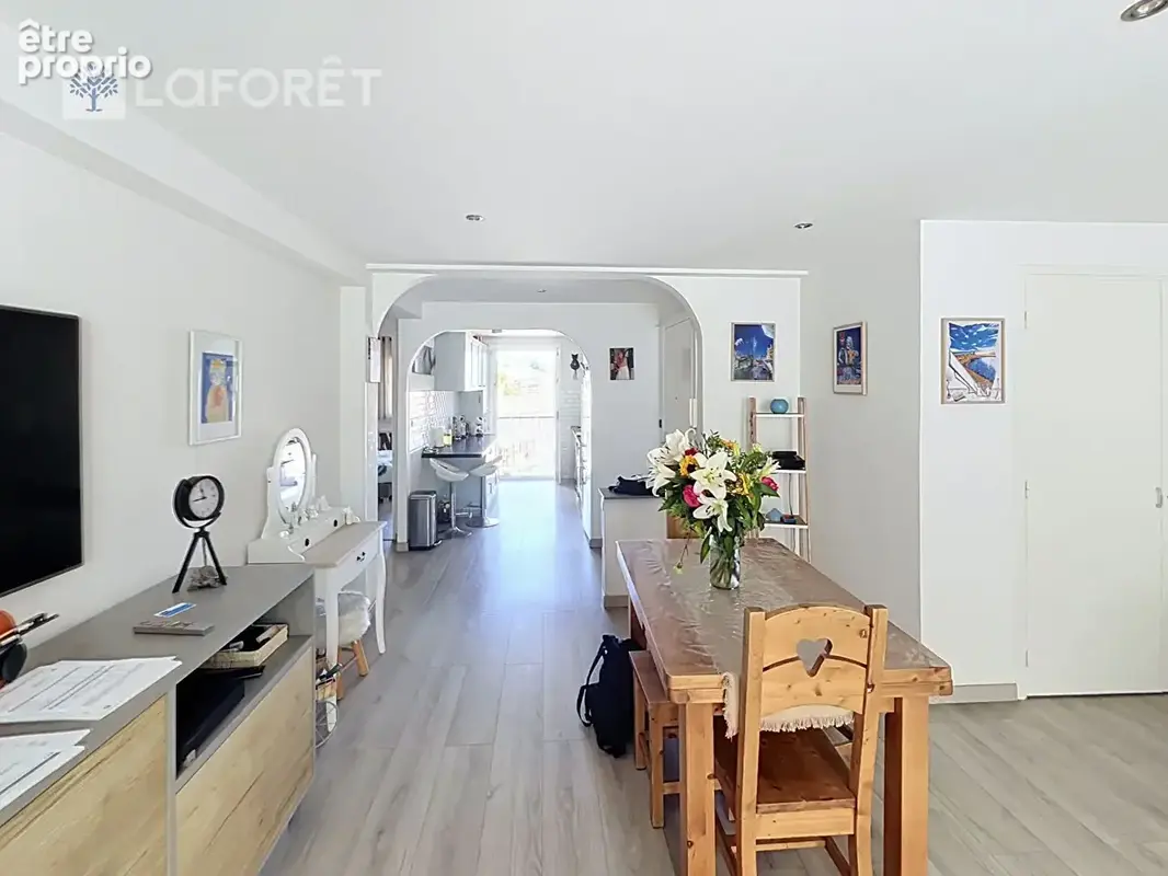 Appartement traversant centre ville de 4 pièce(s) 67 m2 avec terrasse vue Montagne - photo 10