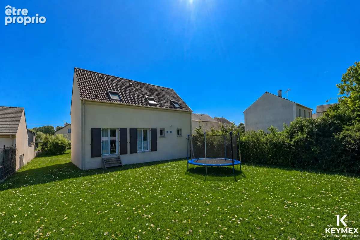 Maison familiale 4 chambres avec suite parentale et sous-sol total_Persan - photo 3