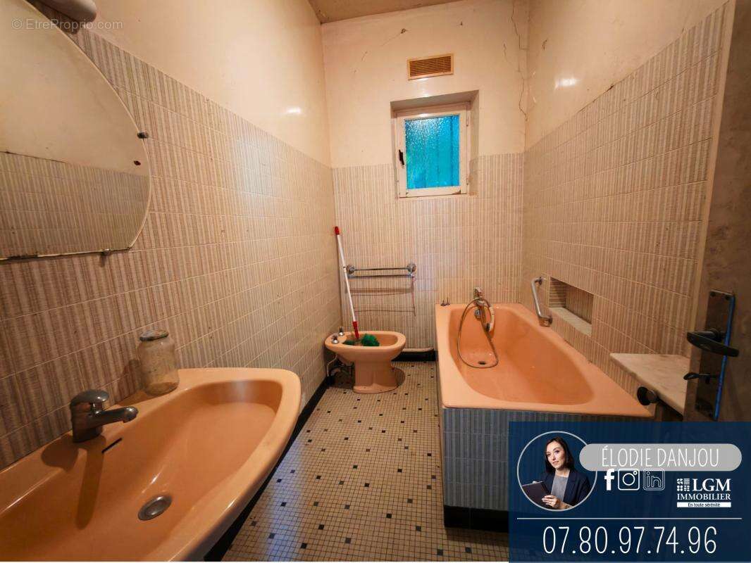 Maison à SARGE-SUR-BRAYE