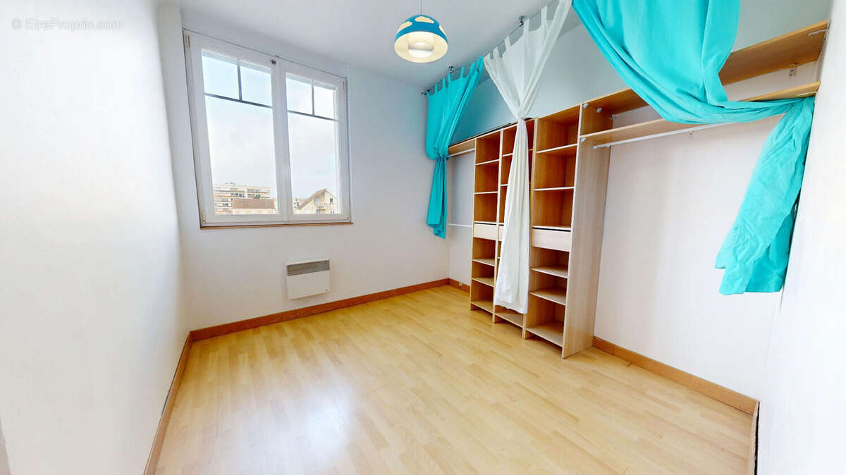 Appartement à MELUN