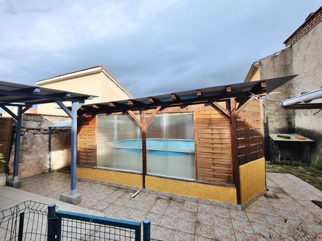 Maison à SAINTE-FLORINE