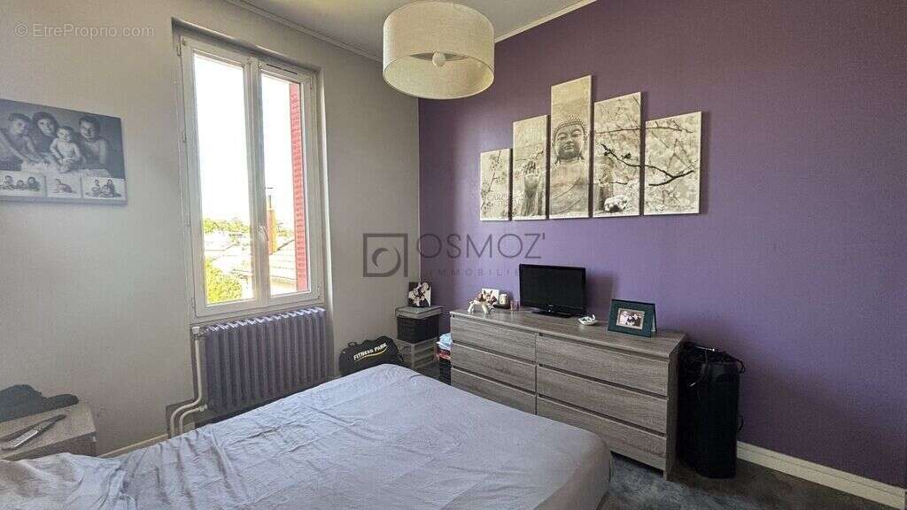 Maison avec jardin dans quartier recherché de Châteauvert -180 m - photo 5