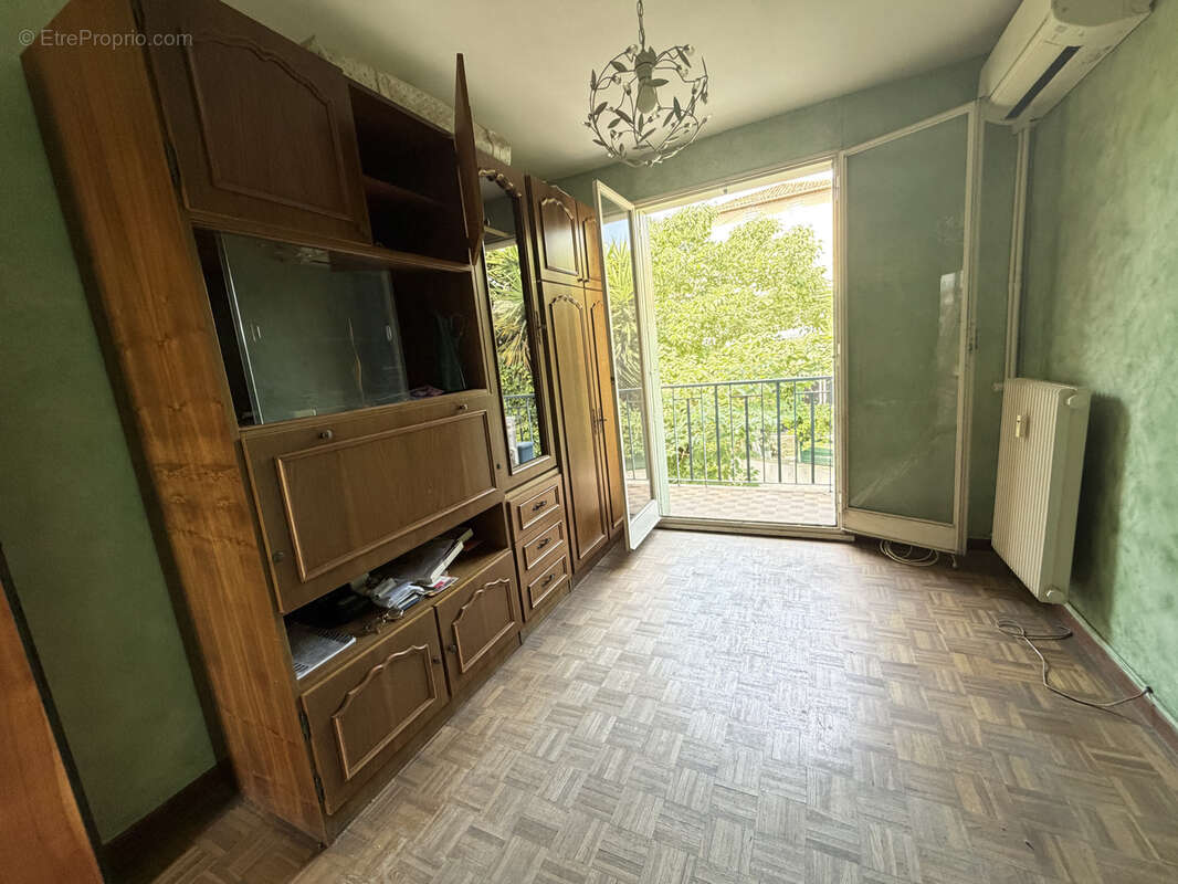 Appartement à MARSEILLE-11E