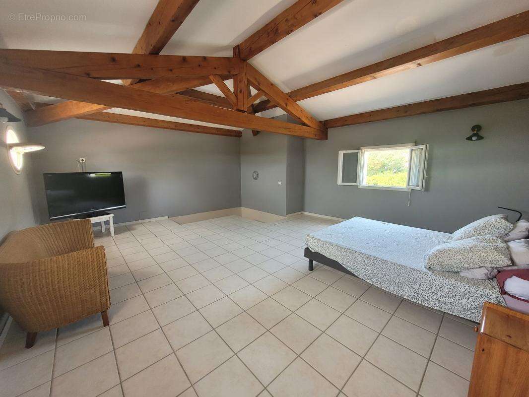 Maison à SAINT-MARTIN-D&#039;ARDECHE