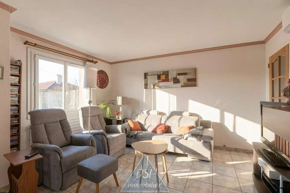 Appartement à BEYNOST