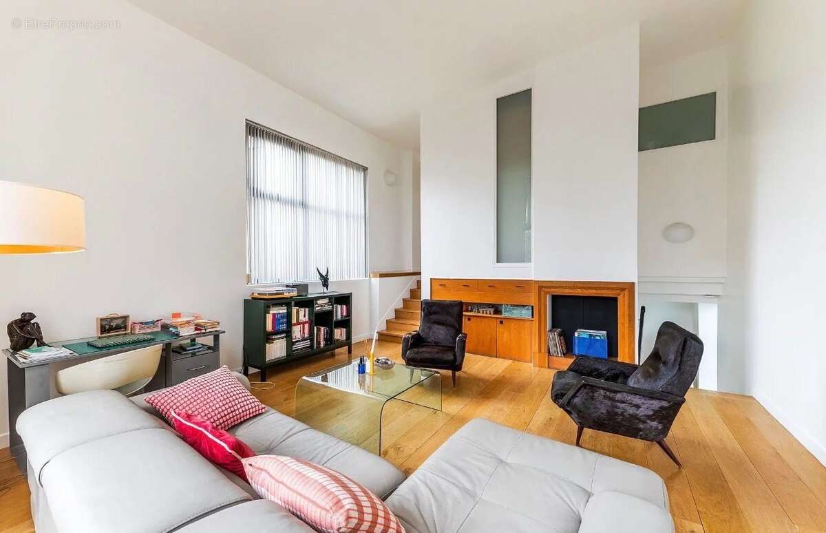 Maison à IVRY-SUR-SEINE