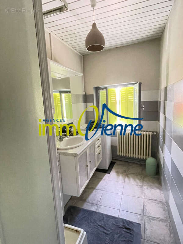 Appartement à VALDIVIENNE