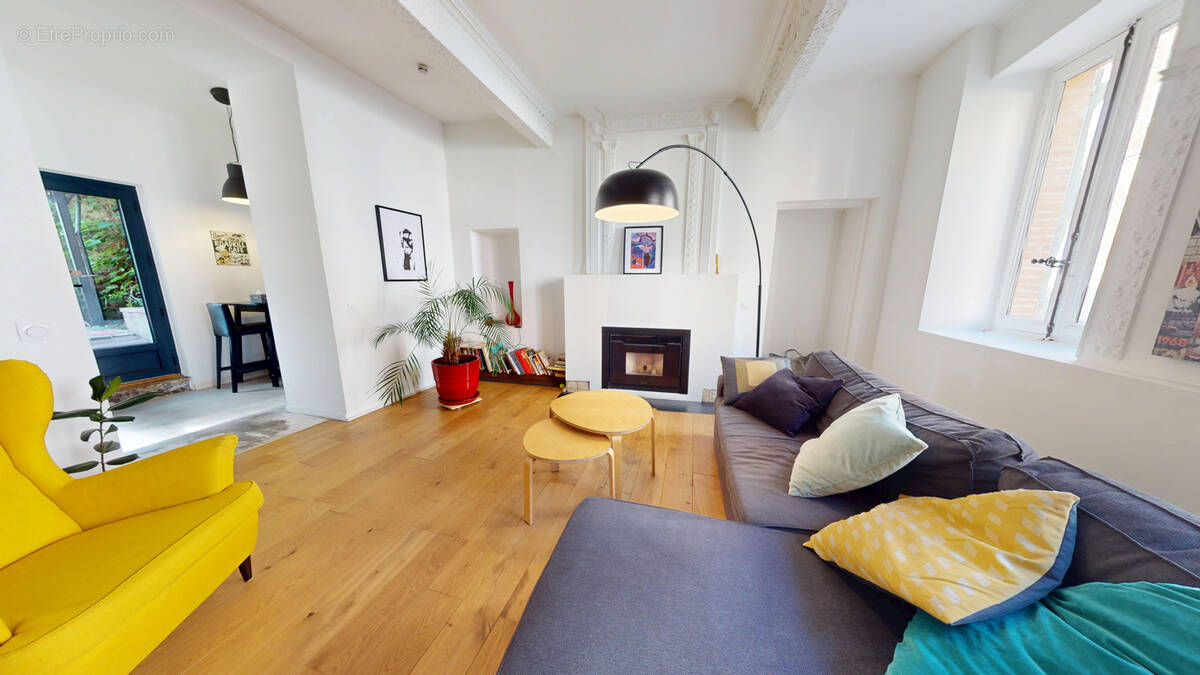 Maison à VERDUN-SUR-GARONNE