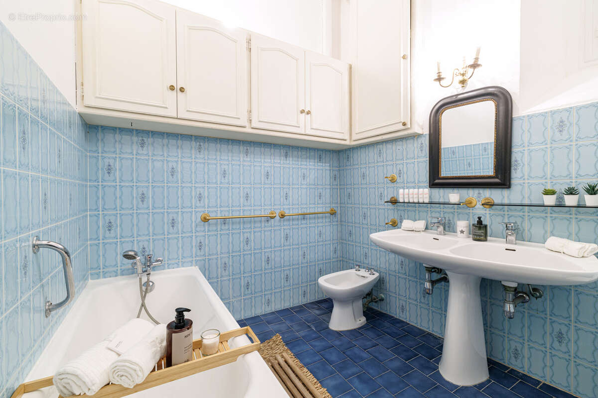 Appartement à VILLEFRANCHE-SUR-MER