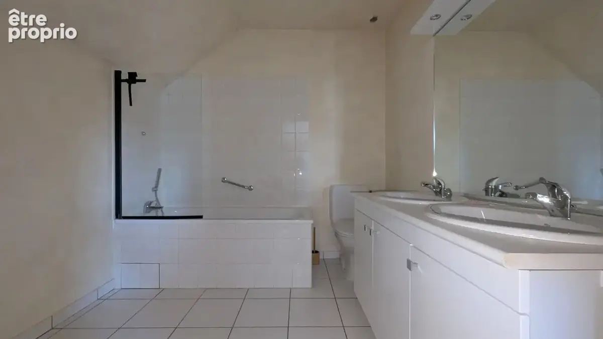 VIEUGY - T5 DUPLEX avec jardin, terrasse, cave et stationnement - photo 13