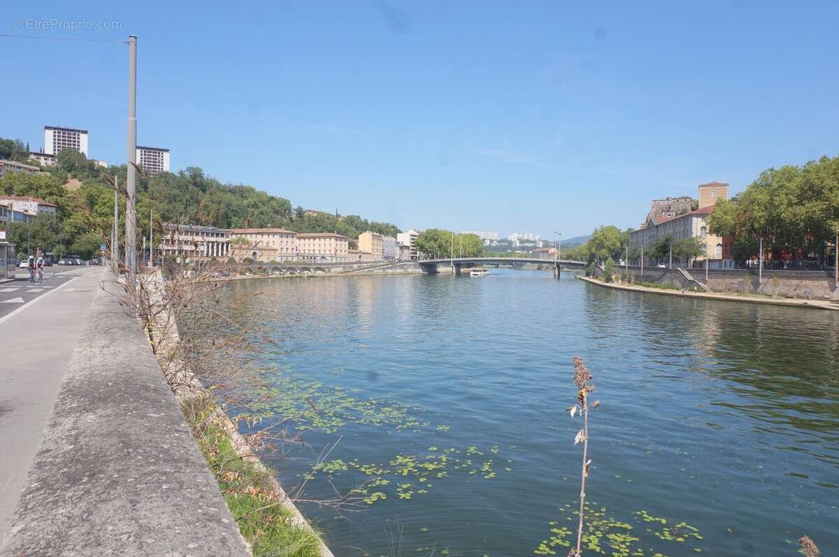 Appartement à vendre 2 pièces LYON 9EME ARRONDISSEMENT (69) - Quai de Scize - Front de Saône - photo 15