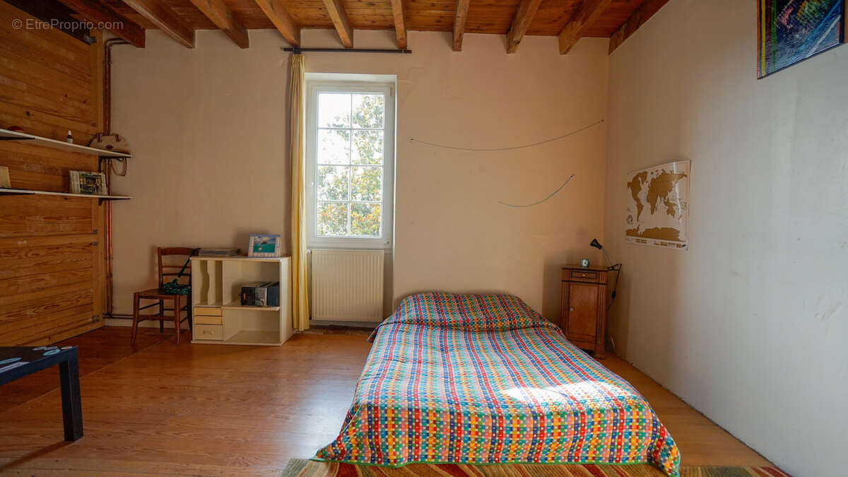 Maison à BRASSAC