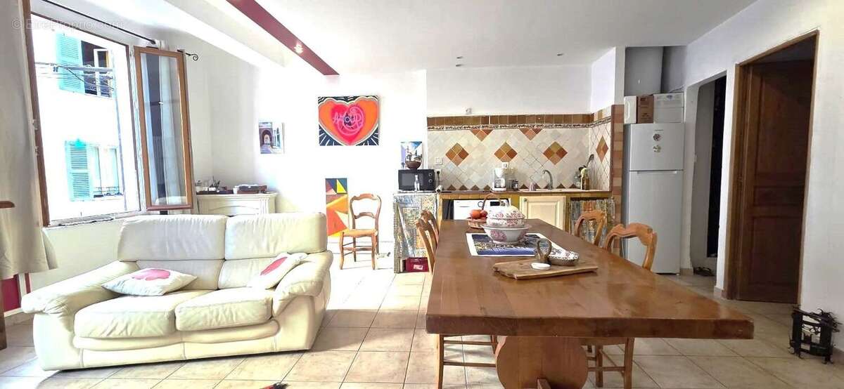 SIGNES-APPARTEMENT TYPE 2-A VENDRE-1 - Appartement à SIGNES