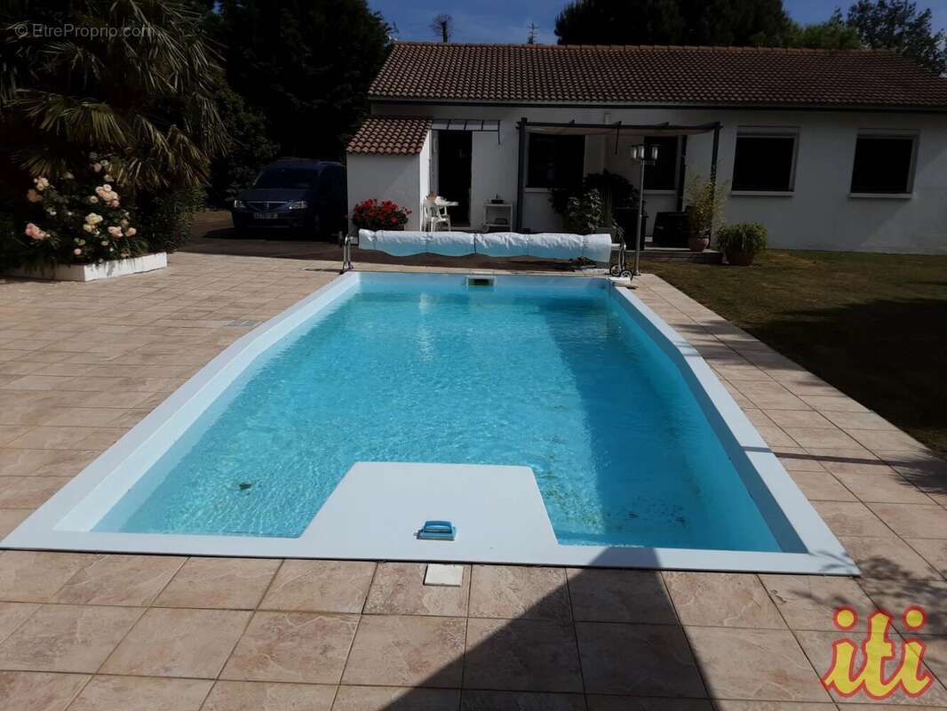 Maison à SAINTE-FOY