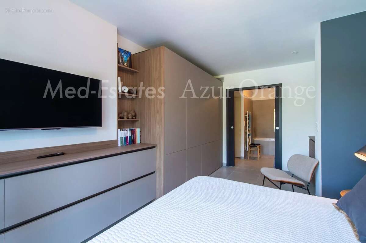 Sainte Maxime - Maison 3 chambres avec piscine - photo 17