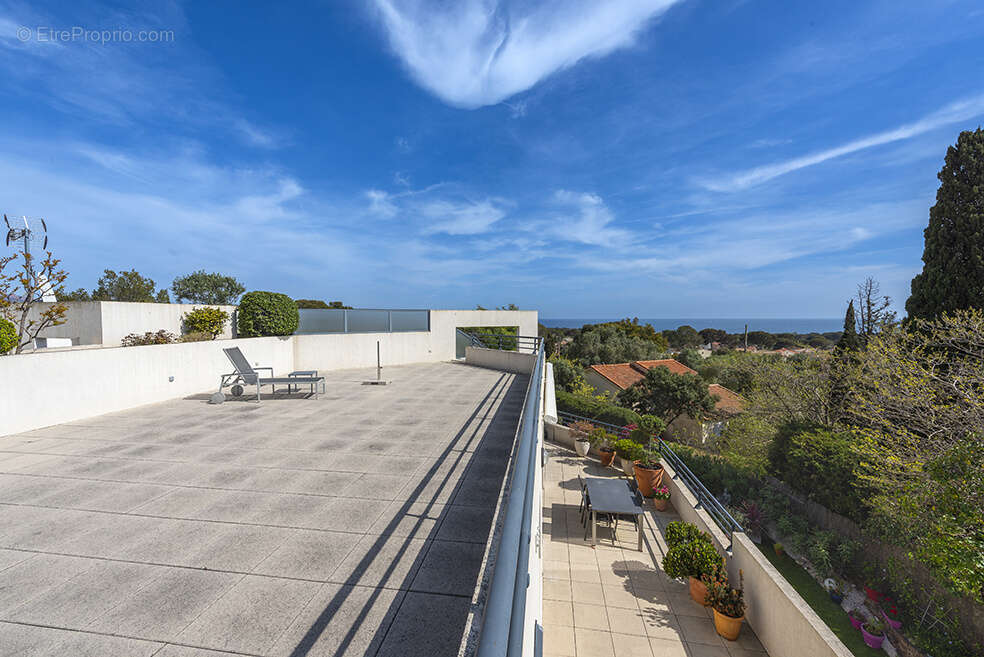 Appartement à SAINT-RAPHAEL