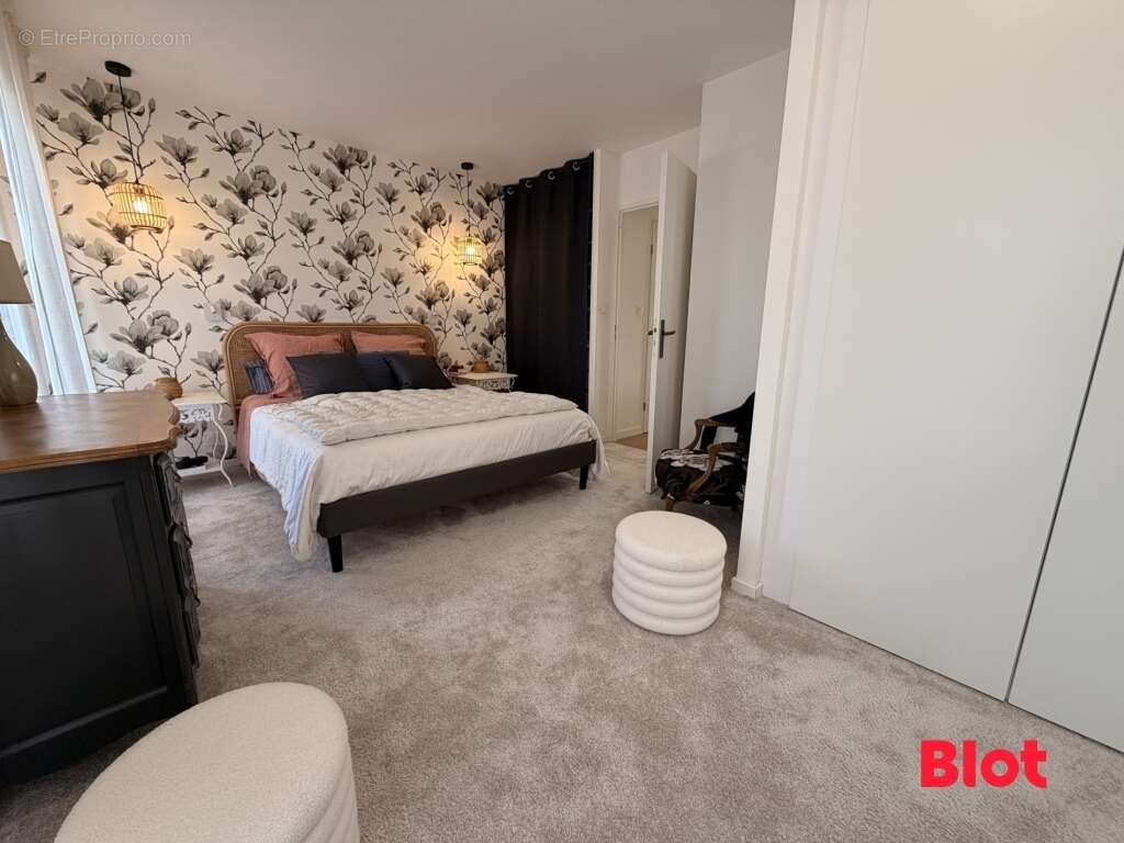 Appartement à VEZIN-LE-COQUET