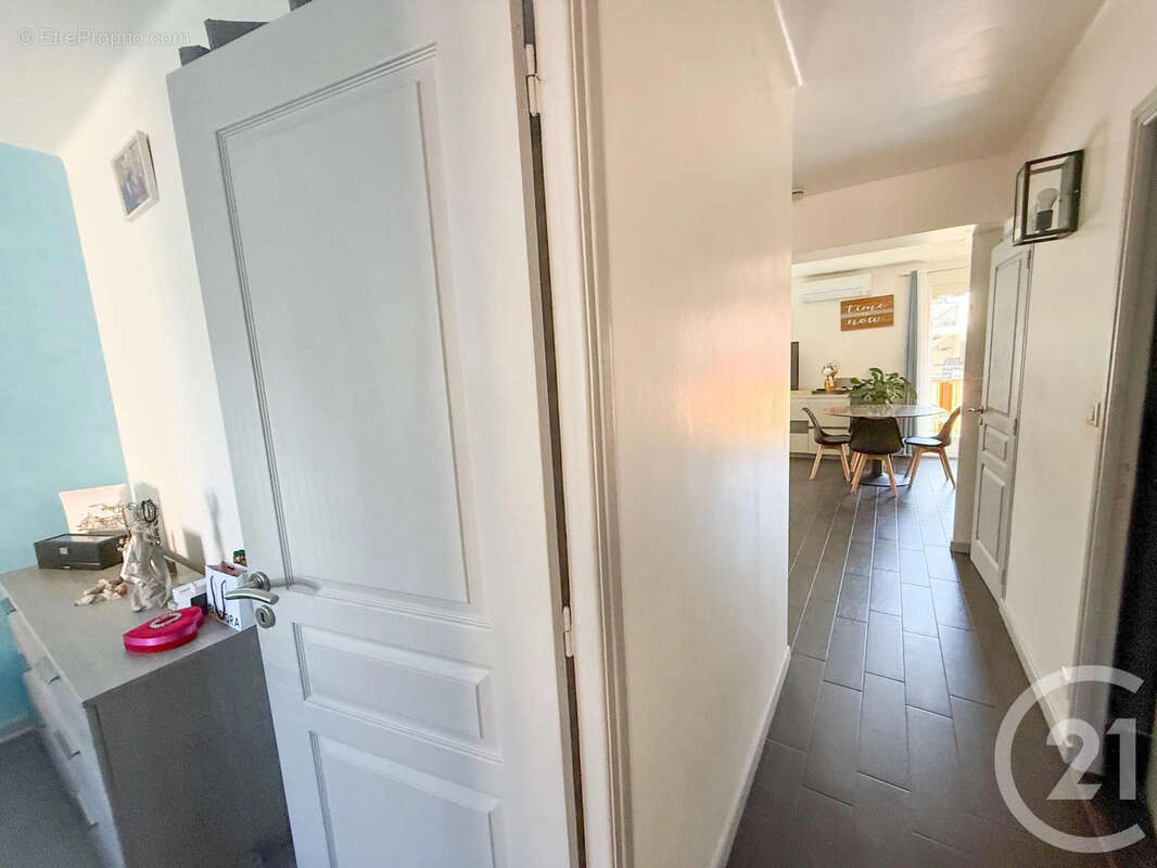Appartement à ROQUEBRUNE-CAP-MARTIN