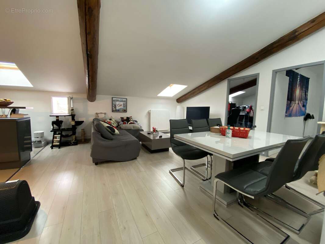 Appartement à POMPEY