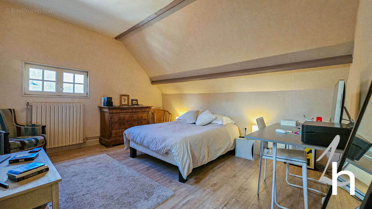 Maison à FONTENAY-LE-PESNEL